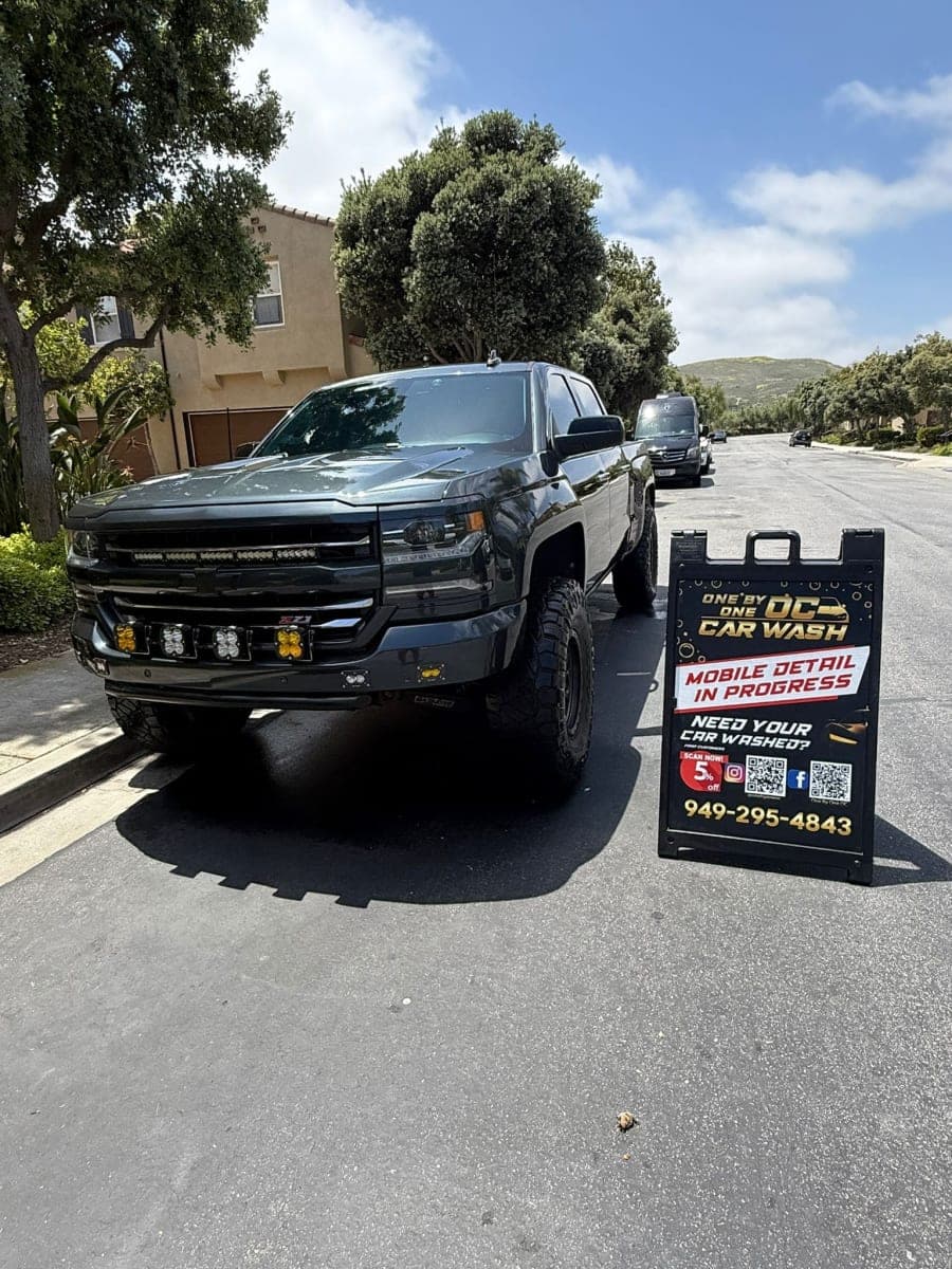 Professional car detailing result 1 - OneByOne OC Mobile Detailing