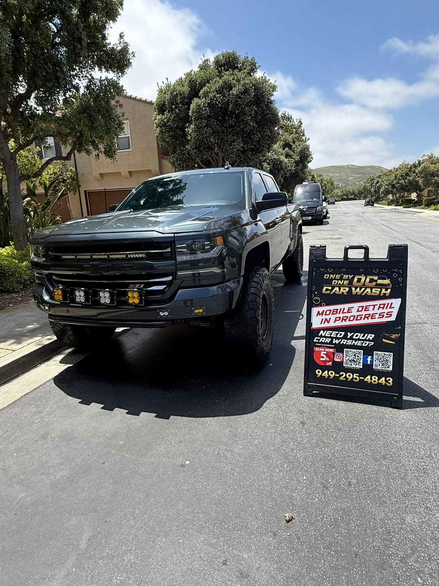 Professional car detailing result 1 - OneByOne OC Mobile Detailing